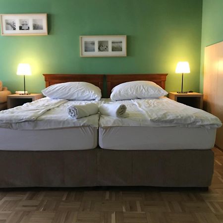 Budapest Flat Rent ภายนอก รูปภาพ