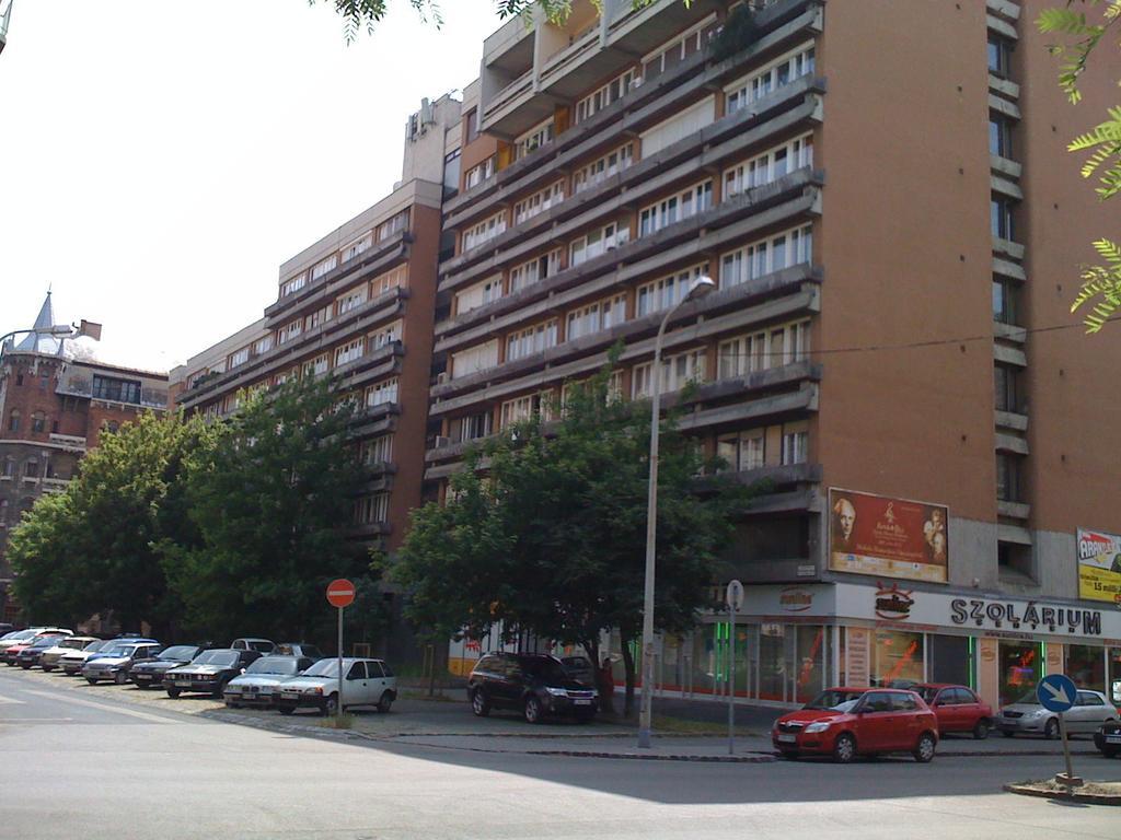 Budapest Flat Rent ภายนอก รูปภาพ